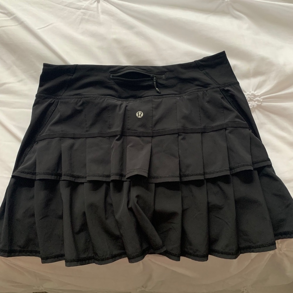 Black Lululemon Tennis Skirt